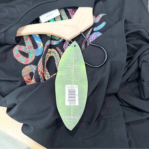 Farm Rio Yawanawa Relaxed T-Shirt Top NWT size Small - Picture 6 of 9